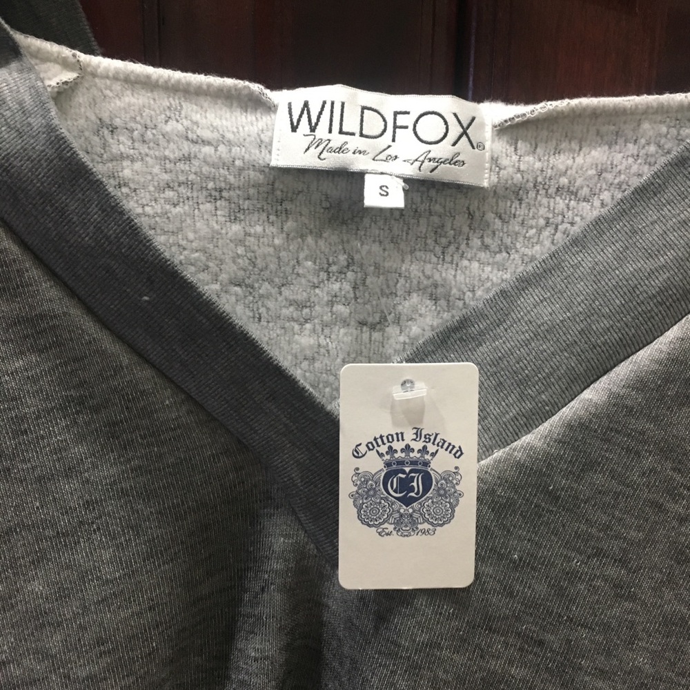 NWT Wildfox Grey Gray Hooded Top Sweater S - Picture 3 of 9